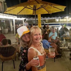 Meet your Posher, Jeannie